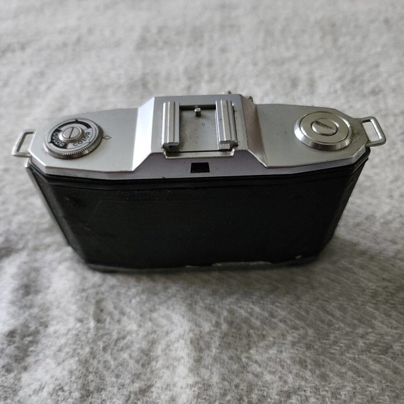 Zeiss Ikon Ikonta 35 522/24 with Xenar 2.8/45mm, Compur-Rapid - Picture 5 of 7